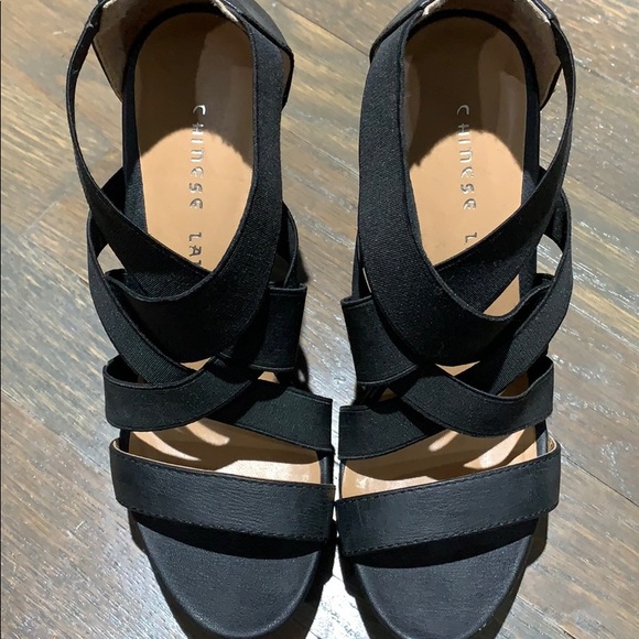 Barely worn Chinese laundry 5.5 women wedge - Picture 2 of 5